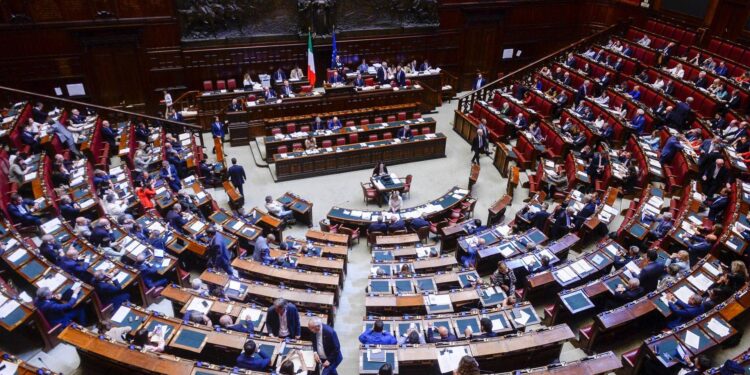Legge elettorale, attesa la prova finale della Camera. Ciriani: “Fiducia? Si decide a tempo debito”