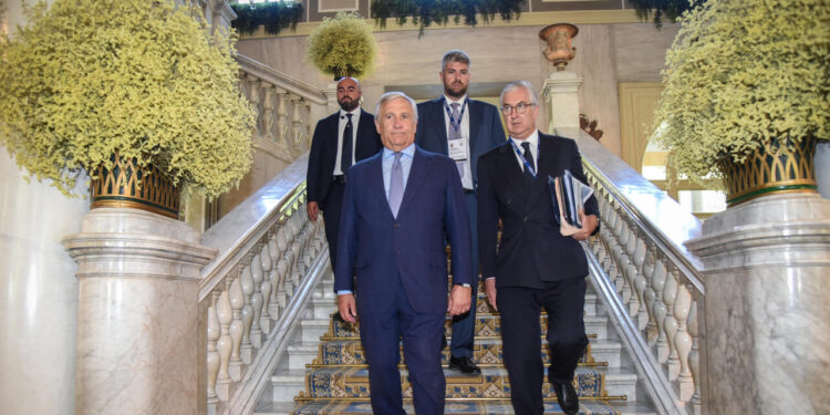 Sondaggio Teha, ‘la platea di Cernobbio promuove il governo Meloni e boccia l’opposizione’