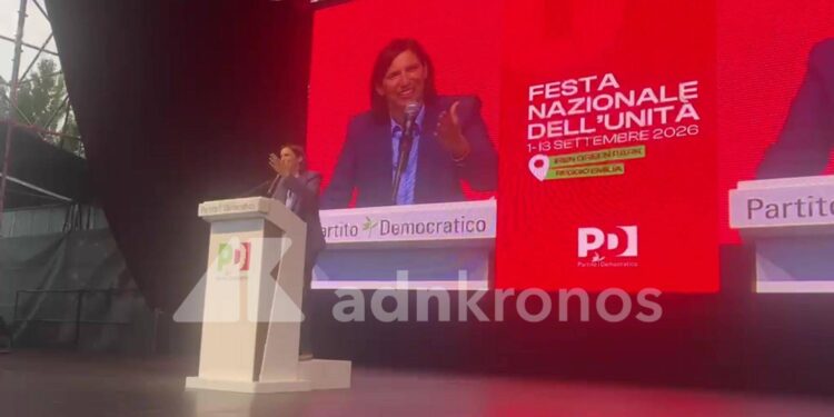 Elly Schlein chiude la festa dell’Unità: “C’è chi tifa per pareggio o governo tecnico, alleanza progressista batterà destra”