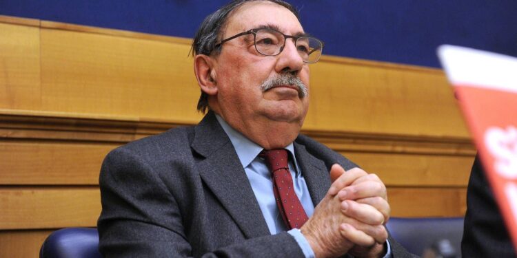 E’ morto a 78 anni Fabio Mussi, dirigente di Sinistra Italiana Avs e ministro del governo Prodi