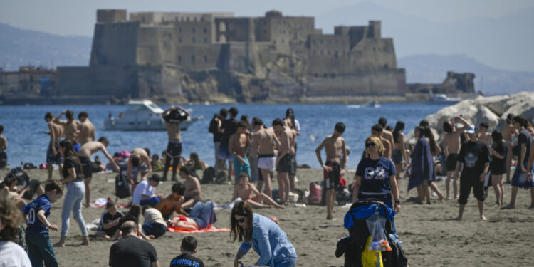 Weekend di sole e caldo, temperature tra i 34 e i 37°C