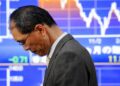 Petrolio verso 96 dollari, torna l’incubo tassi: Borse asiatiche a picco