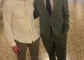 Tim Cook in visita alla Biennale Arte